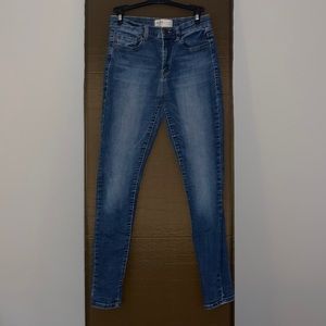 Mudd High rise blue jeans. Size 7 —Used in good condition